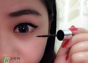 美人魚(yú)眼線液怎么用？美人魚(yú)眼線液怎么畫(huà)？