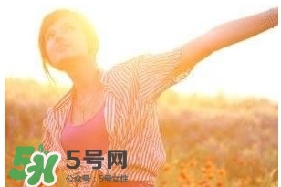 如何治療乳房濕疹？治療乳房濕疹吃什么好