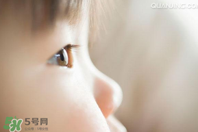 單眼皮會(huì)遺傳嗎？單眼皮會(huì)遺傳給下一代嗎？