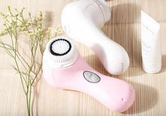 clarisonic洗臉?biāo)⑺㈩^哪種好？科萊麗洗臉?biāo)⑺㈩^怎么裝？