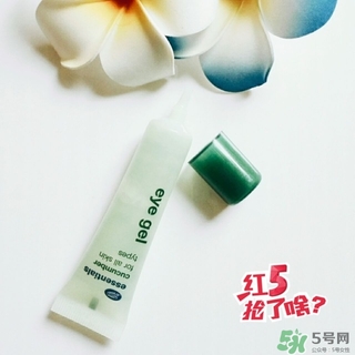 boots小黃瓜眼霜怎么樣？boots小黃瓜眼霜怎么用？