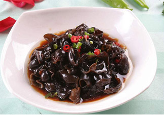 坐月子能吃黑木耳嗎？產(chǎn)婦可以吃黑木耳嗎？