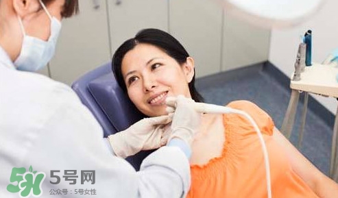 怎樣治療牙齒松動？牙齒松動的8種治療方法