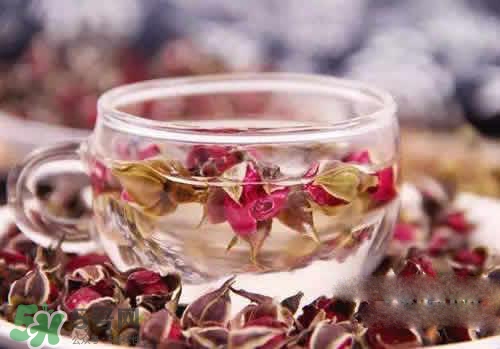 玫瑰水泡面膜怎么樣？玫瑰水怎么泡面膜？