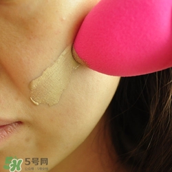 美妝蛋可以用香皂洗嗎？美妝蛋可以用肥皂洗嗎？