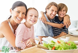 經(jīng)常胃痛吃什么食物好？胃痛吃什么食物好得快