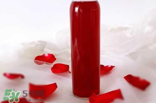 玫瑰水可以天天用嗎？玫瑰水多久用一次比較好？