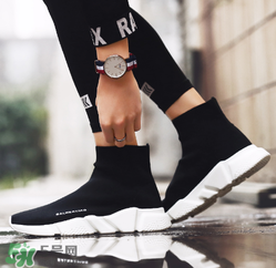 今年流行乾隆皇帝的鞋是什么鞋？乾隆皇帝的鞋就是襪子鞋嗎？