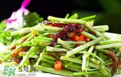 水芹菜怎么吃？水芹菜的做法