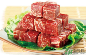 香椿可以和牛肉一起吃嗎？香椿和牛肉能同吃嗎？