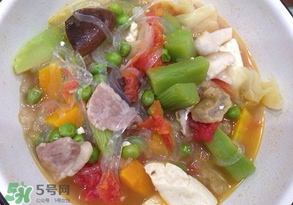 萵筍能和豆腐一起吃嗎？豆腐和萵筍可以一起吃嗎？