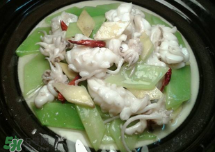 萵筍和魚能一起吃嗎？萵筍可以和魚一起煮嗎？