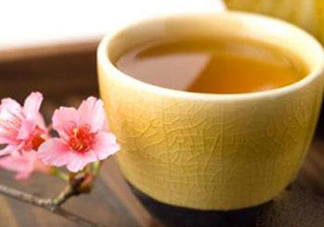桃花茶可以加蜂蜜嗎？桃花茶可以和蜂蜜一起喝嗎？