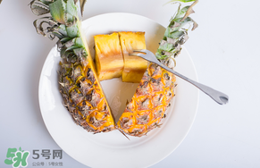花甲和菠蘿能同吃嗎？吃完花甲能吃菠蘿嗎？