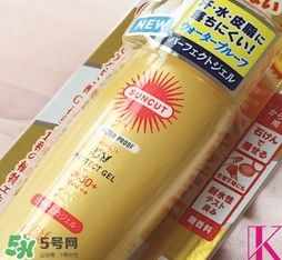 kose高絲防曬霜怎么樣？高絲防曬霜和安耐曬哪個(gè)好？