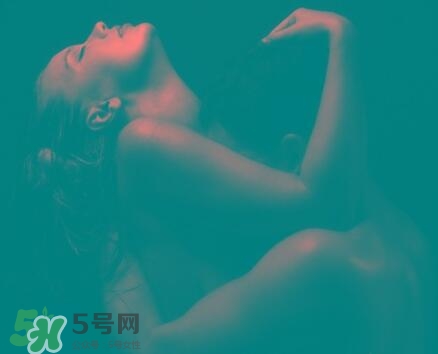什么時候第一次性行為合適？第一次性行為的年齡