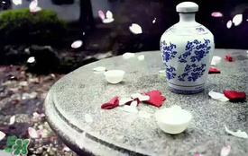 桃花醉酒好喝嗎？喝桃花醉酒有什么好處？