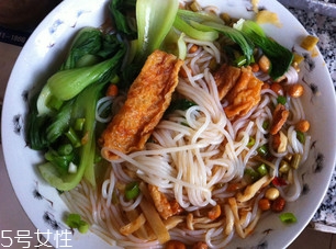 螺絲粉怎么煮好吃？網(wǎng)上買的螺絲粉怎么煮