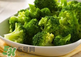 西蘭花焯水用冷水還是熱水？西蘭花焯水多久