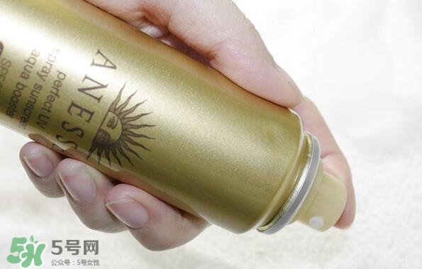 安耐曬噴霧可以帶上飛機(jī)嗎？安耐曬防曬噴霧可以托運(yùn)嗎？