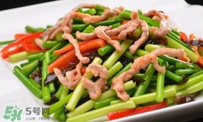 蒜苔炒肉怎么做才好吃？蒜苔炒肉的做法