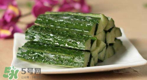 生吃黃瓜有什么好處？黃瓜生吃好還是熟吃好