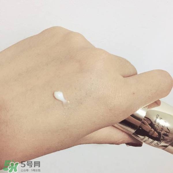 資生堂悅薇和百優(yōu)哪個好？資生堂悅薇和百優(yōu)眼霜區(qū)別對比