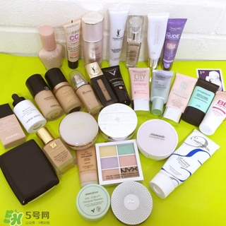 夏天混油皮用什么粉底液？混油皮夏天用什么粉底