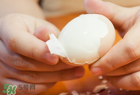 蝦爬子能和雞蛋一起吃嗎？蝦爬子和雞蛋能同吃嗎？