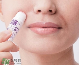 藍(lán)紫根去法令紋棒怎么用？藍(lán)紫根去法令紋精華棒使用方法