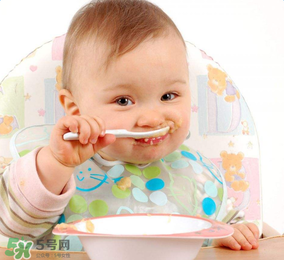 為什么不能給寶寶吃果凍？寶寶千萬(wàn)不能吃的5種危險(xiǎn)食物