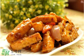 洋蔥和豆腐能一起吃嗎？洋蔥和豆腐可以一起吃嗎？