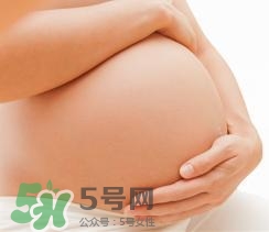 孕婦摸肚子對(duì)胎兒有什么危害嗎？孕婦摸肚子的正確方法？