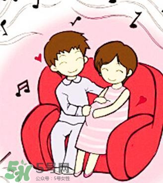 孕婦摸肚子對(duì)胎兒有什么危害嗎？孕婦摸肚子的正確方法？