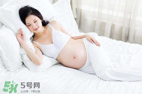 孕婦摸肚子會繞頸嗎？孕婦摸肚子胎兒能感受到嗎？