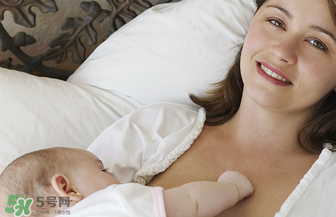 正常母乳是什么顏色？什么顏色的母乳營養(yǎng)高？