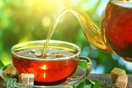 夏天喝什么茶去火？夏天喝什么茶清火