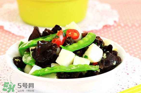 豌豆和木耳能一起吃嗎？豌豆木耳能一起炒嗎？