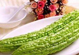 苦瓜怎么做才不苦？苦瓜如何去除苦味