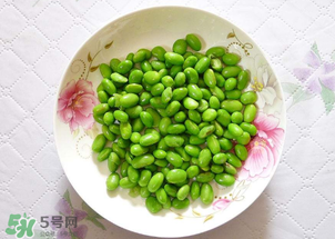 青豆不能和什么一起吃？青豆和什么相克？