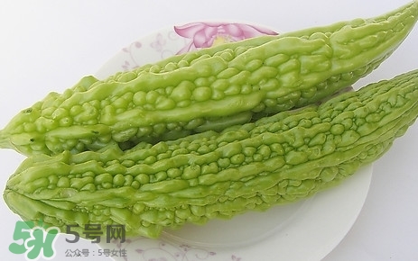 苦瓜怎么做才不苦？苦瓜如何去除苦味