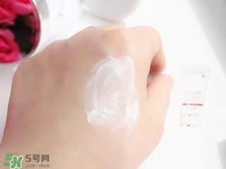 蘭蔻防護(hù)乳多少錢？蘭蔻防護(hù)乳怎么樣？