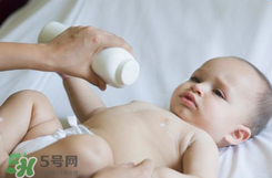 護(hù)臀膏和爽身粉有什么區(qū)別？護(hù)臀膏和爽身粉有什么不同