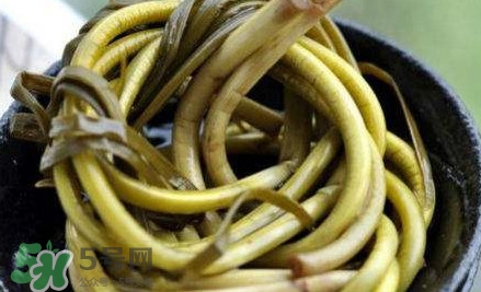 怎樣腌蒜苔容易儲存？怎樣腌蒜苔放的時間長