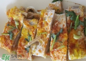 烤冷面是什么做的？烤冷面是什么材料做的