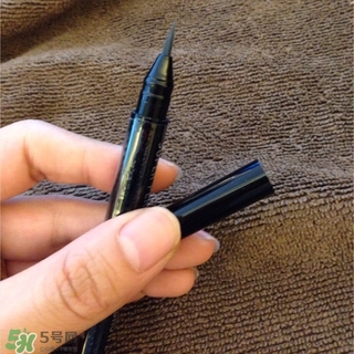 veecci唯資水眉筆怎么用？唯資水眉筆使用步驟
