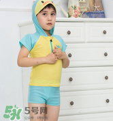 兒童泳衣連體好還是分體好？?jī)和疽履膫€(gè)款式好？