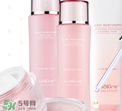 油性皮膚能用乳液嗎？油性皮膚用乳液會油嗎？