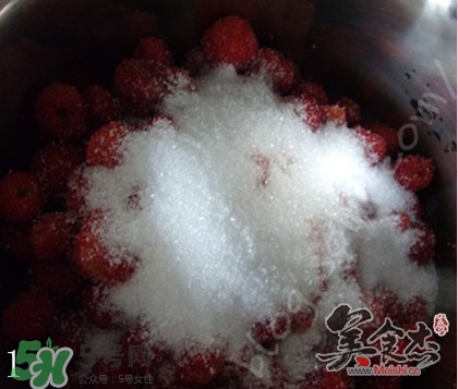 來月經(jīng)可以吃樹莓嗎？月經(jīng)期間吃樹莓好嗎？