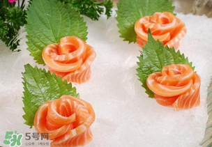 三文魚(yú)放冷藏還是冷凍？三文魚(yú)冷藏好還是冷凍好？